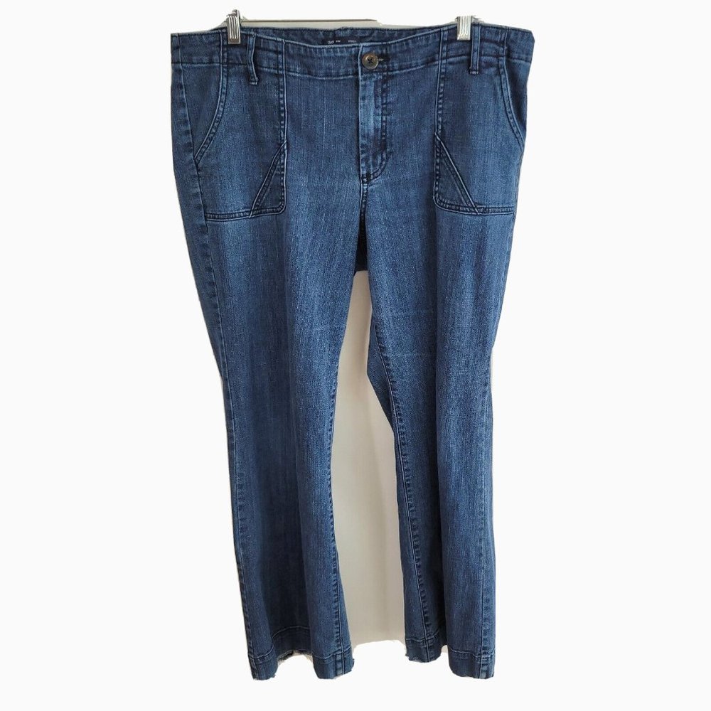 Gap Stretch 16 Straight Denim 39" x 30 1/2" Jeans Blue Denim Mid Rise Distressed